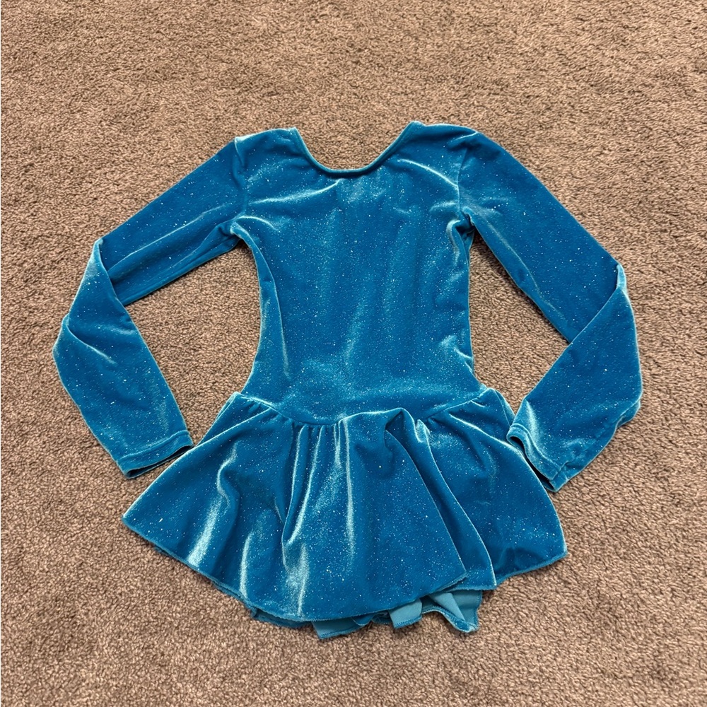 Mondor Shimmer Blue Velvet Figure Skating Costume Sz 6-7